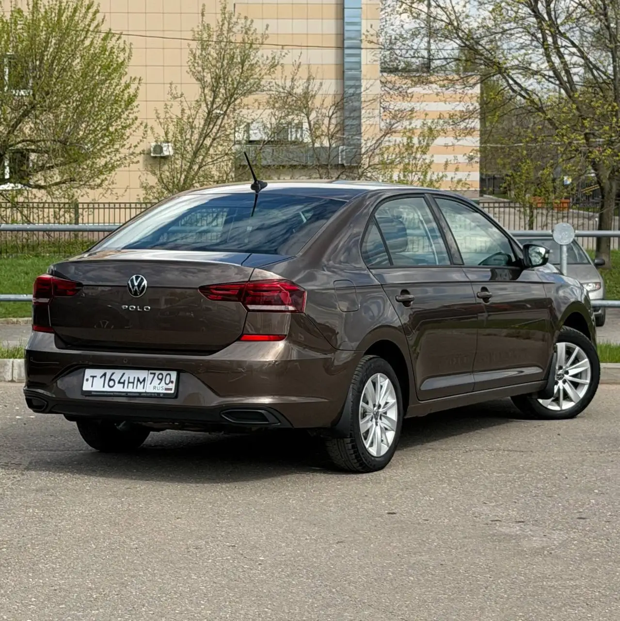 Volkswagen Polo VI 1.6 АТ 2021 - Легковые автомобили (Авто) в Москва