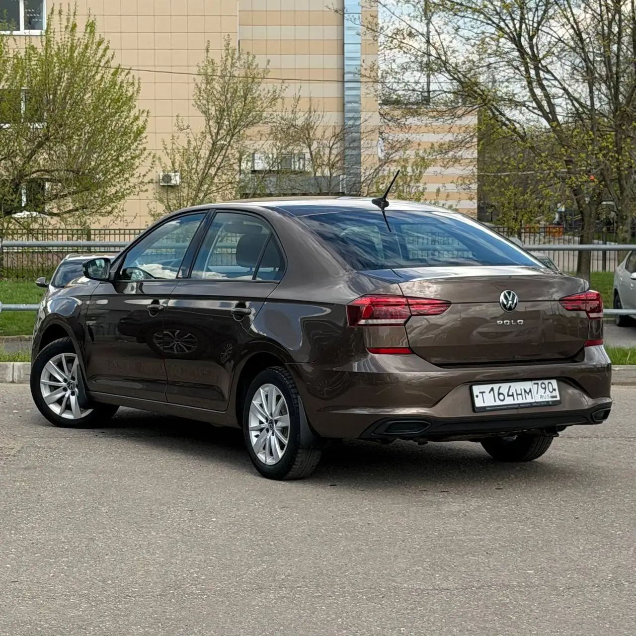 Volkswagen Polo VI 1.6 АТ 2021 - Легковые автомобили (Авто) в Москва