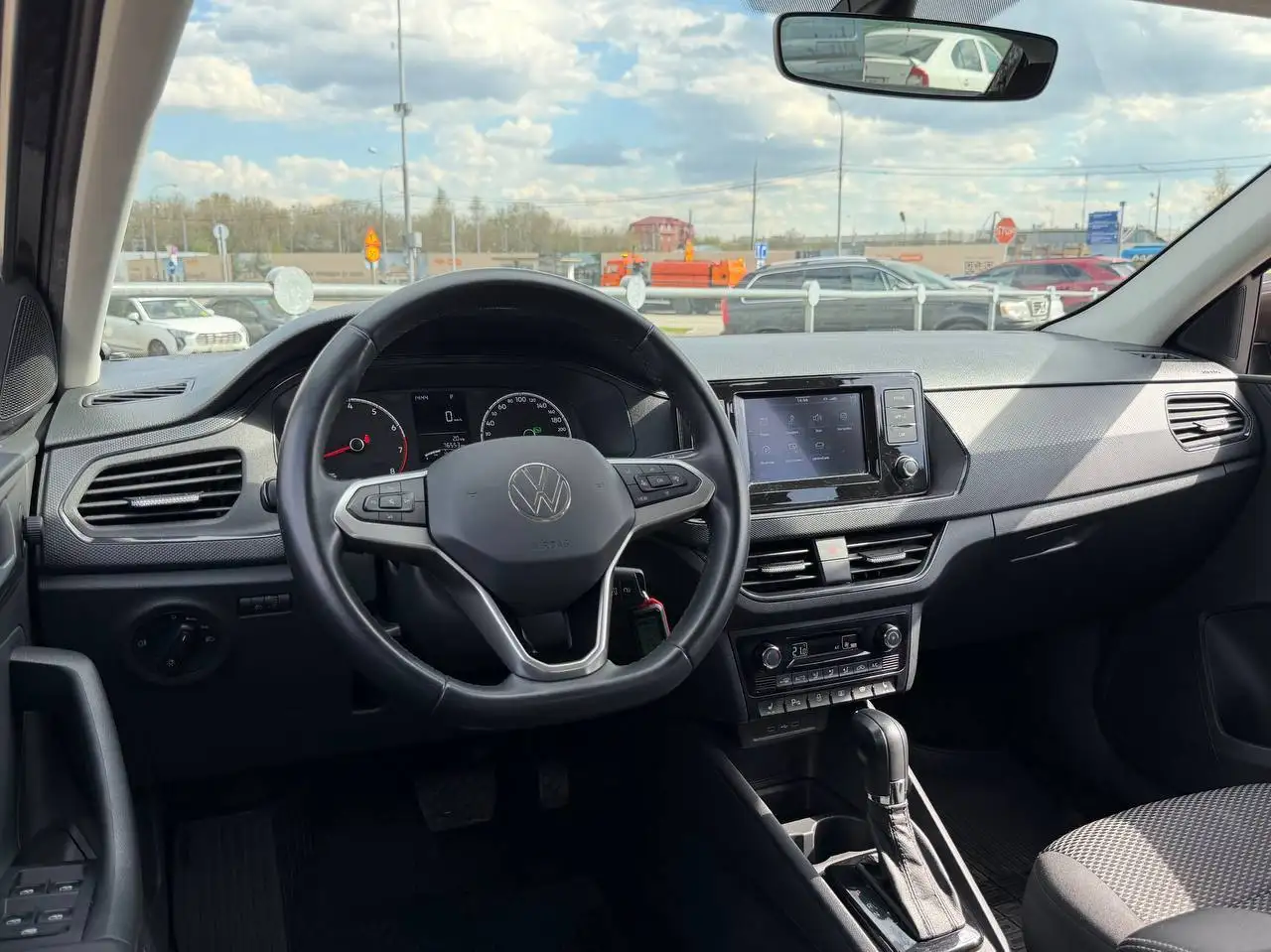 Volkswagen Polo VI 1.6 АТ 2021 - Легковые автомобили (Авто) в Москва