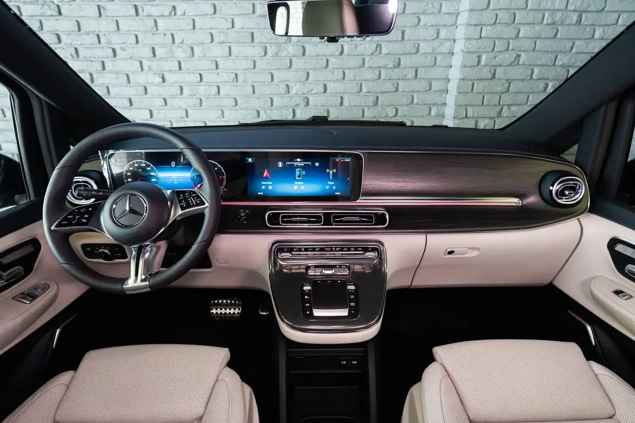 Mercedes-Benz V 300d 4M Extra Long 2026 - Микроавтобус (Авто) в Москва