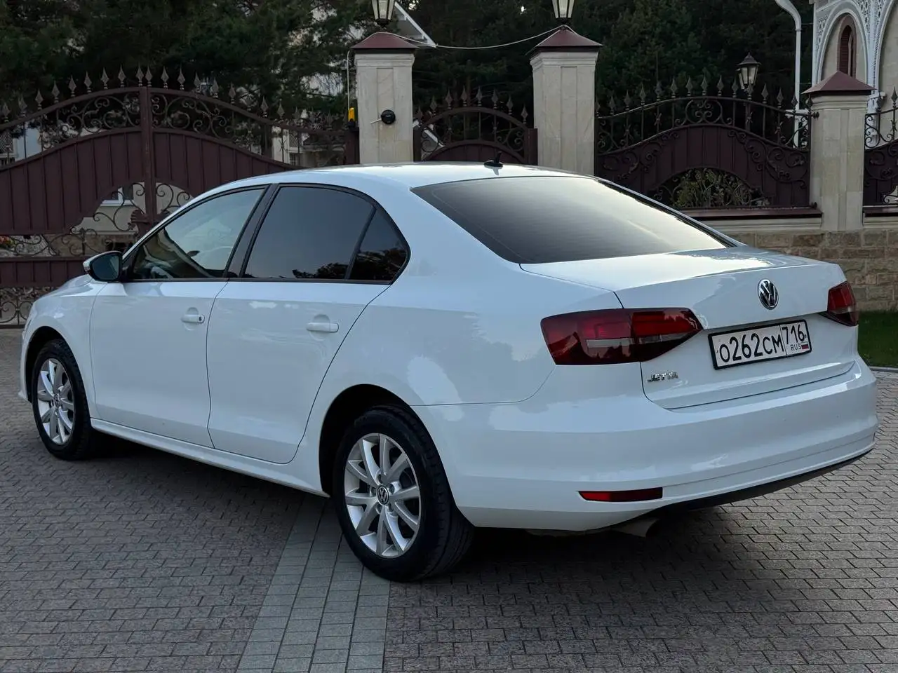 VW Jetta 2016, автомат, 84.000 км - Легковые автомобили (Авто) в Набережные Челны