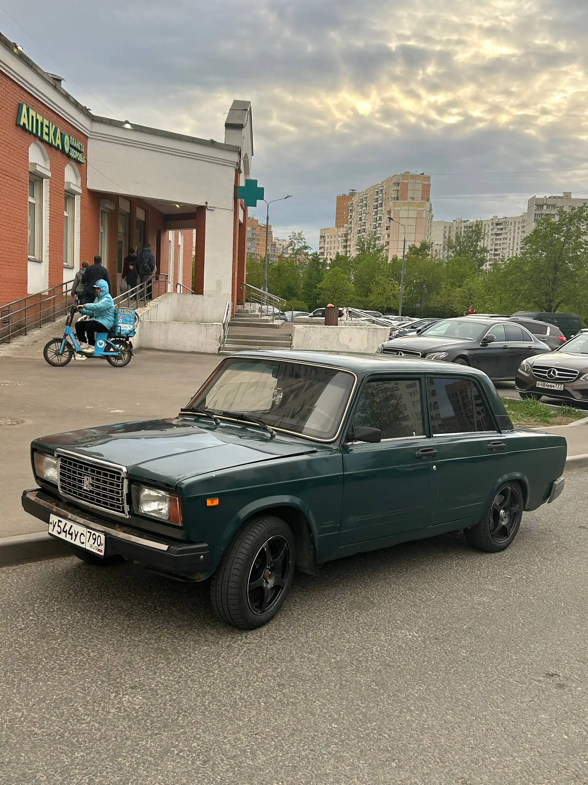 Продам 2107, 2006 год - null (Авто) в Москва