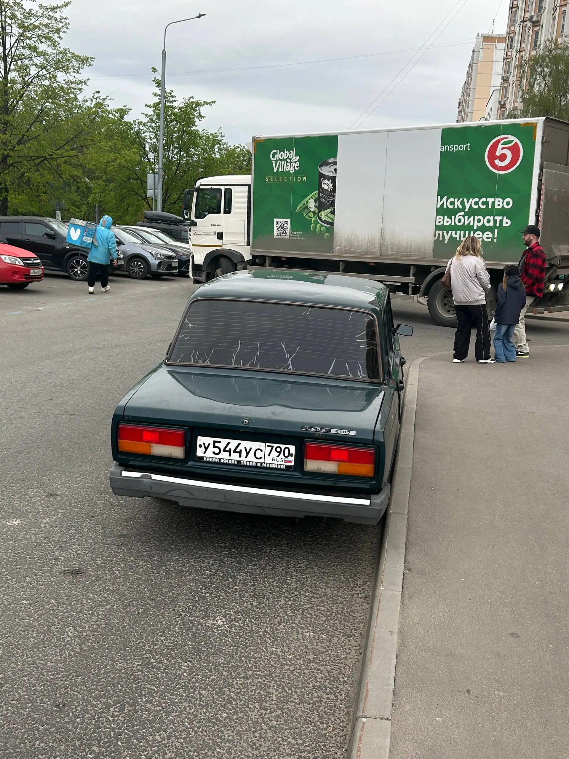 Продам 2107, 2006 год - null (Авто) в Москва