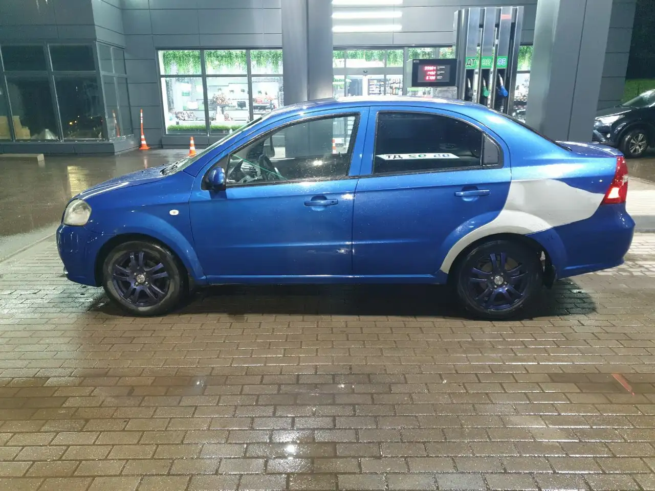 Автомобиль 1.4 мех. - Авто в Москва