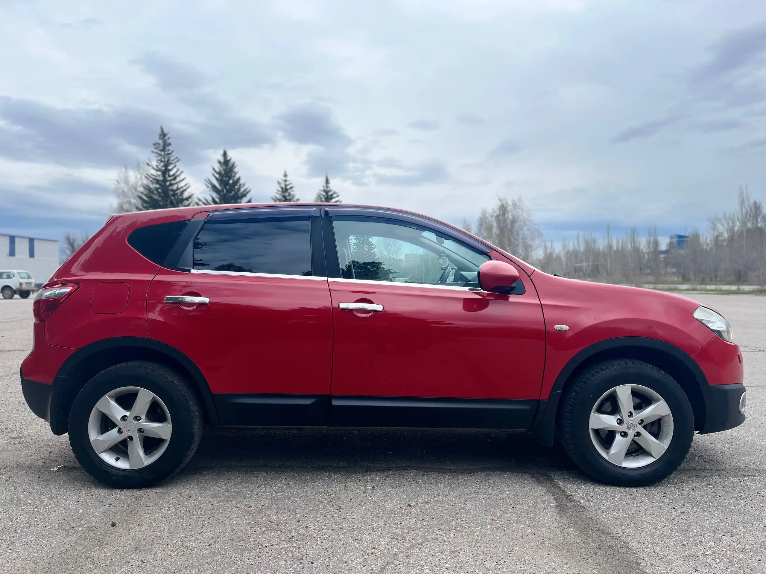 Nissan Qashqai 2010 - Авто в Ульяновск