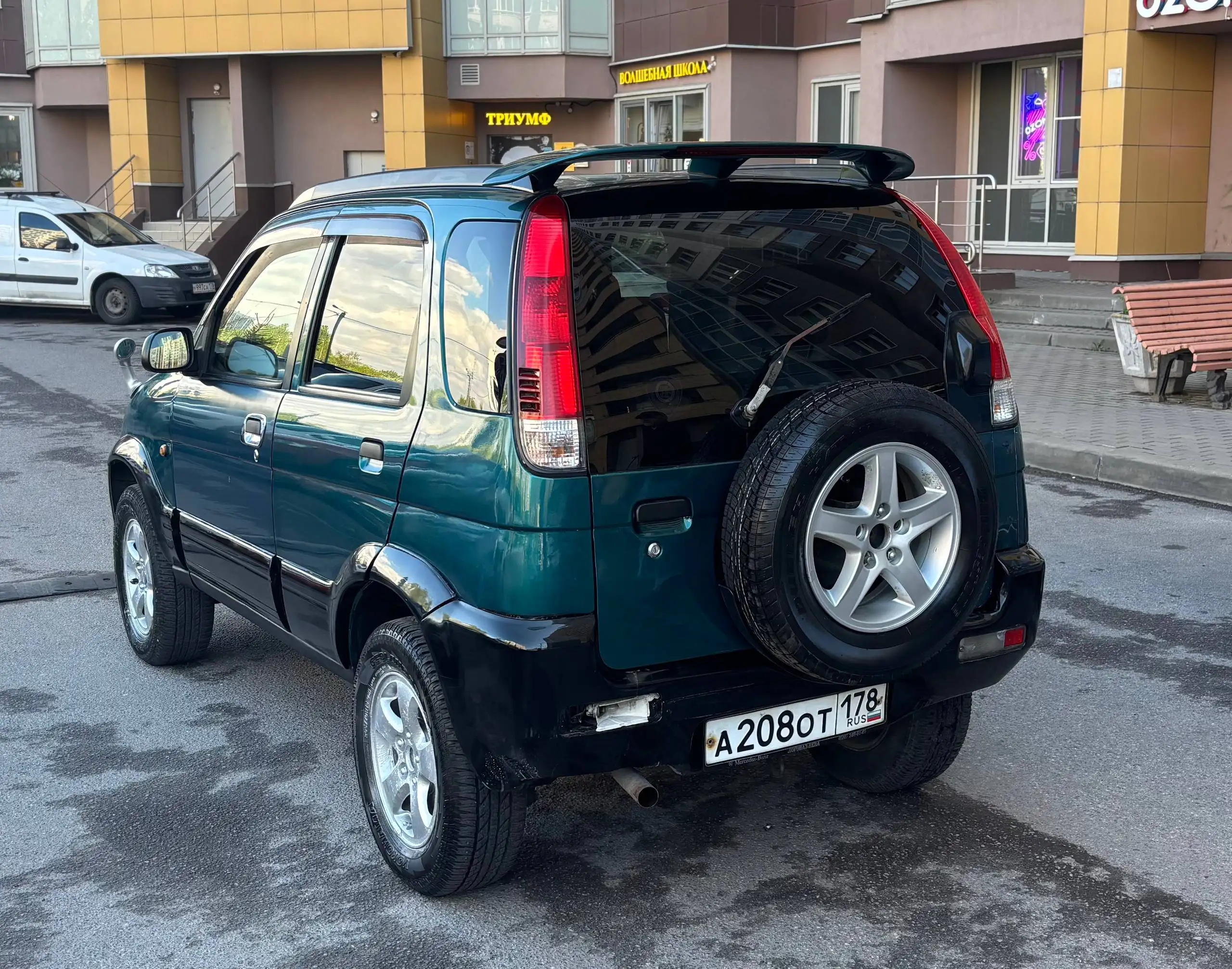 Daihatsu Terrios 2001, 150000 км, автомат, полный привод - Легковые автомобили (Авто) в Санкт-Петербург
