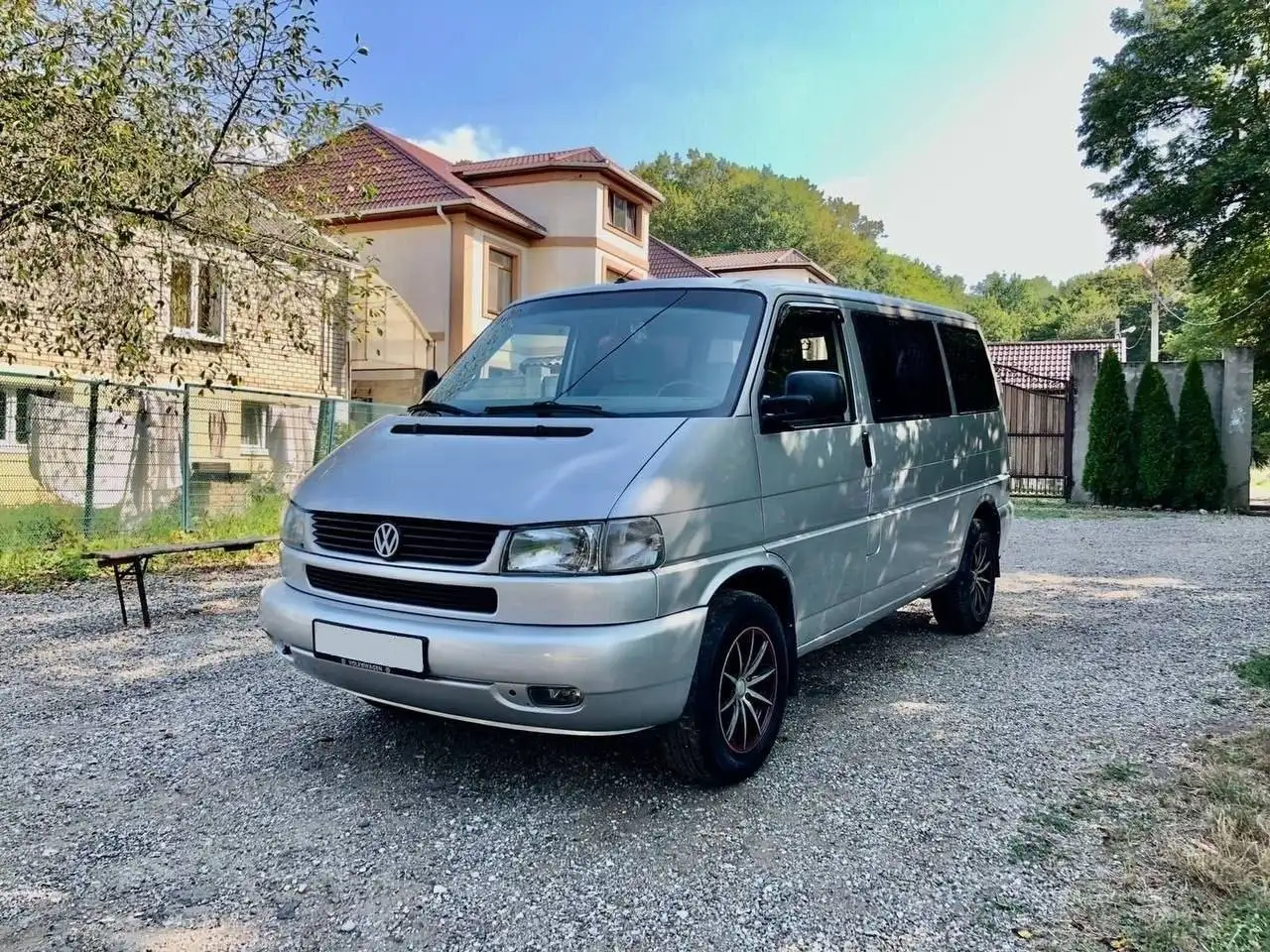 Volkswagen T4 1991 г.в. – Полностью отреставрирован - Volkswagen T4 (Авто) в Москва