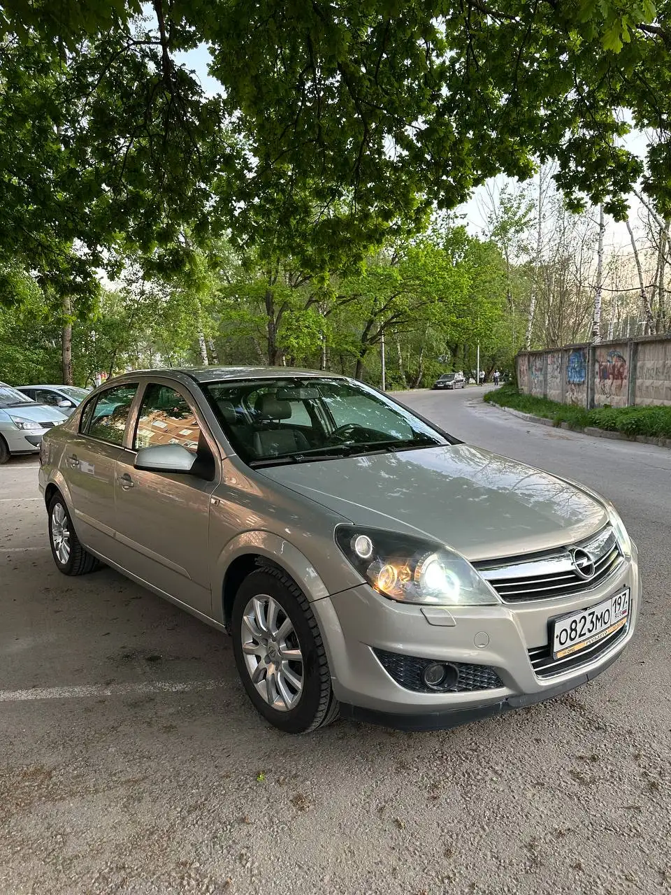 Опель Астра Н - Легковые автомобили (Авто) в Москва