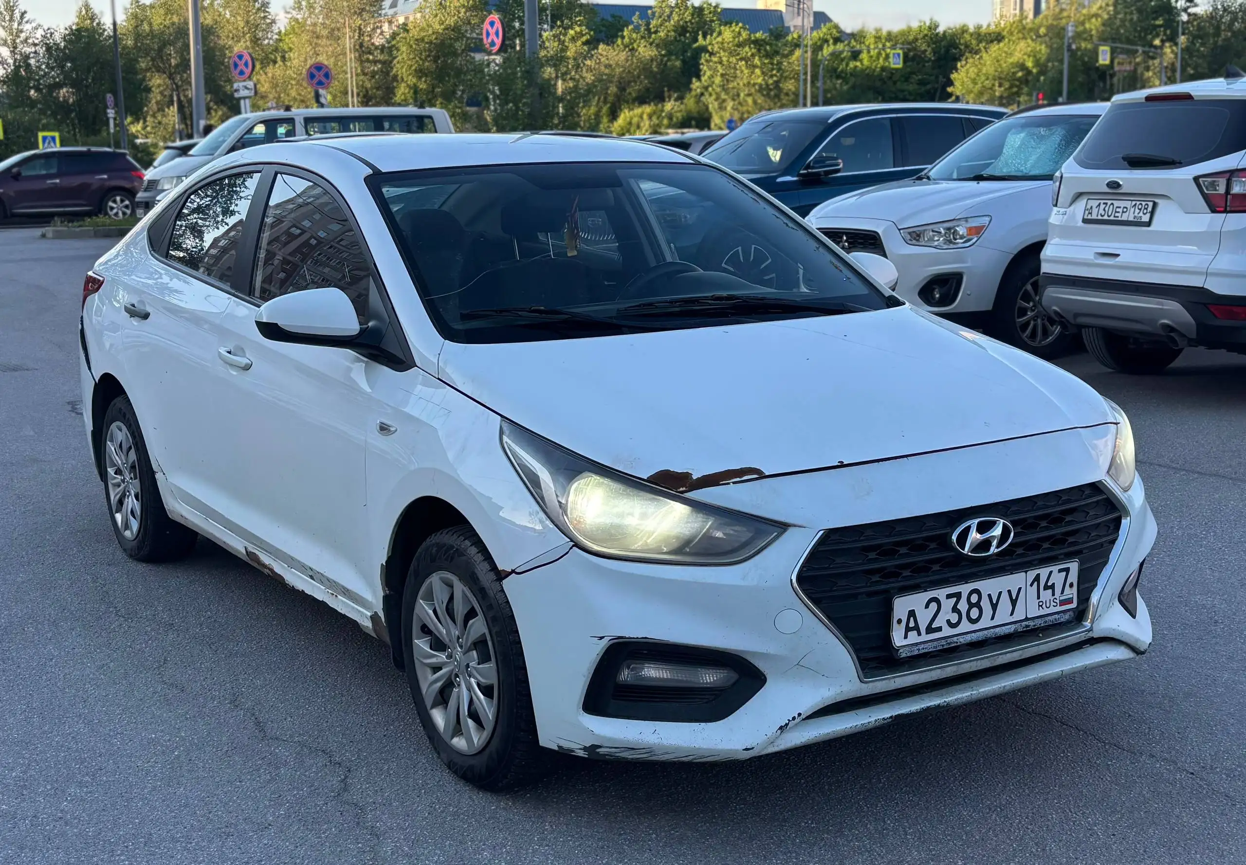 HYUNDAI SOLARIS 2018 с запретом - Легковые автомобили (Авто) в Санкт-Петербург