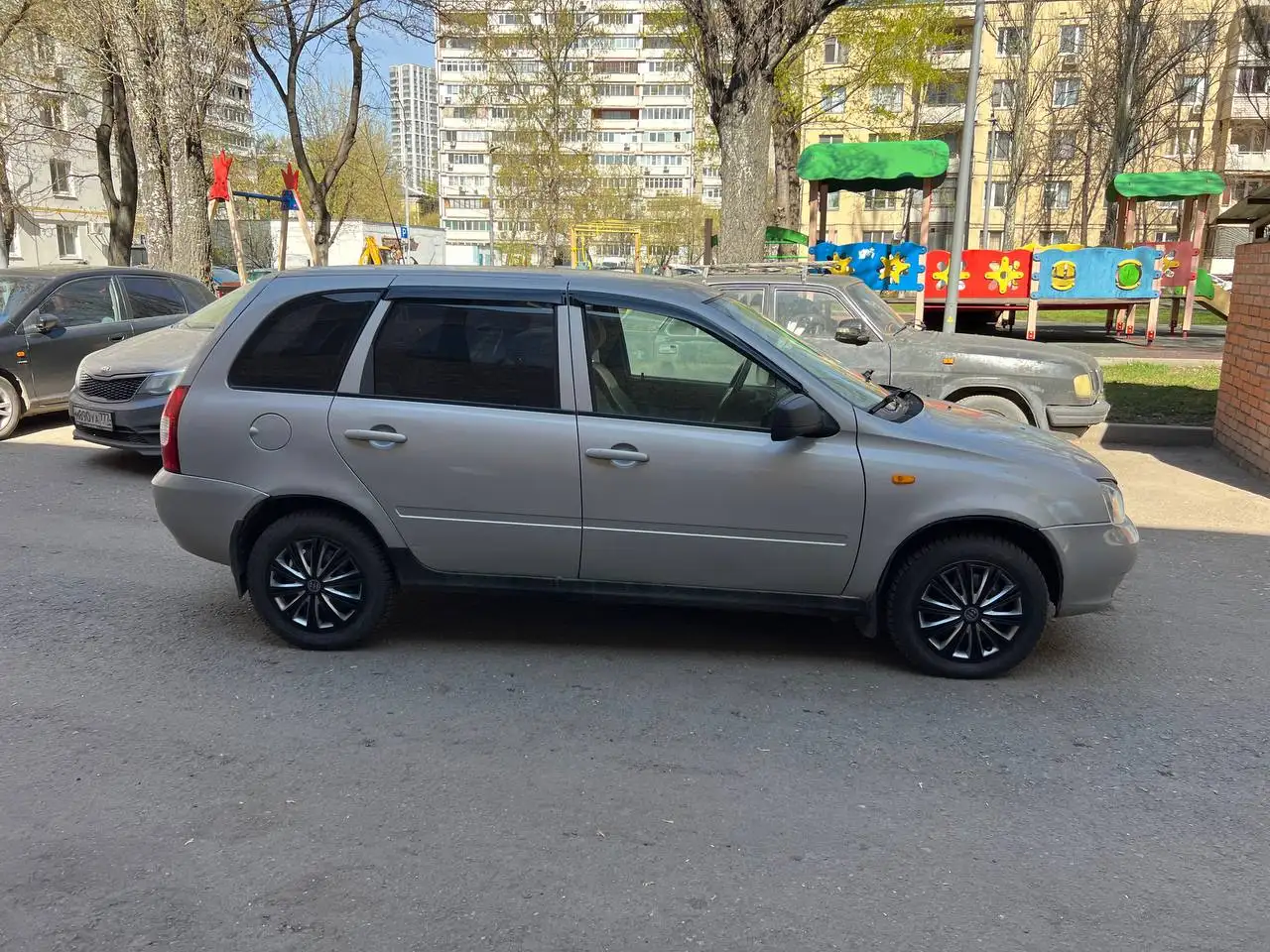 Лада Калина 2010 - Легковые автомобили (Авто) в Москва