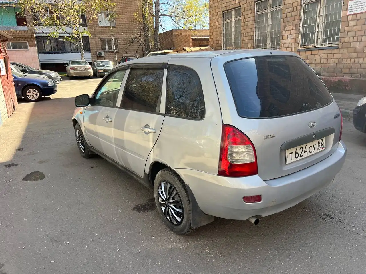 Лада Калина 2010 - Легковые автомобили (Авто) в Москва