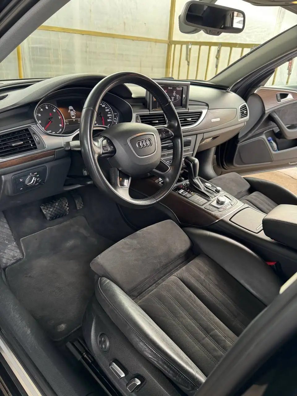 Audi A6 Quattro 2015 в отличном состоянии - Авто в Москва