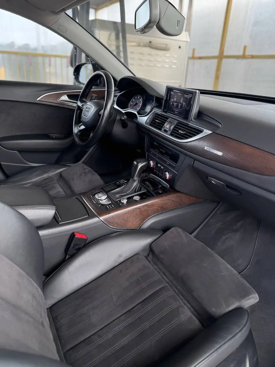 Audi A6 Quattro 2015 в отличном состоянии - Авто в Москва