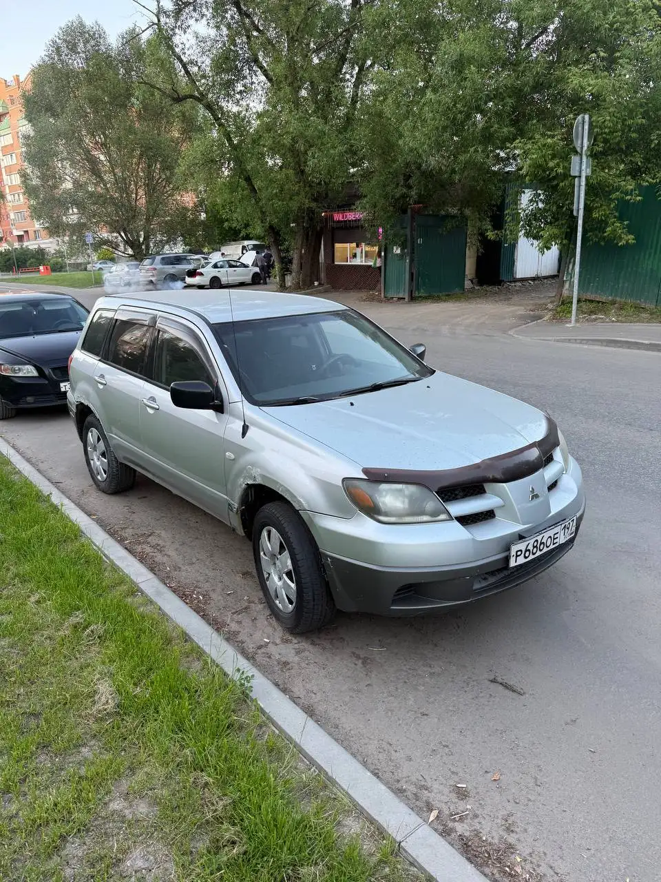 Mitsubishi Outlander 2.4 AT - Легковые автомобили (Авто) в Москва