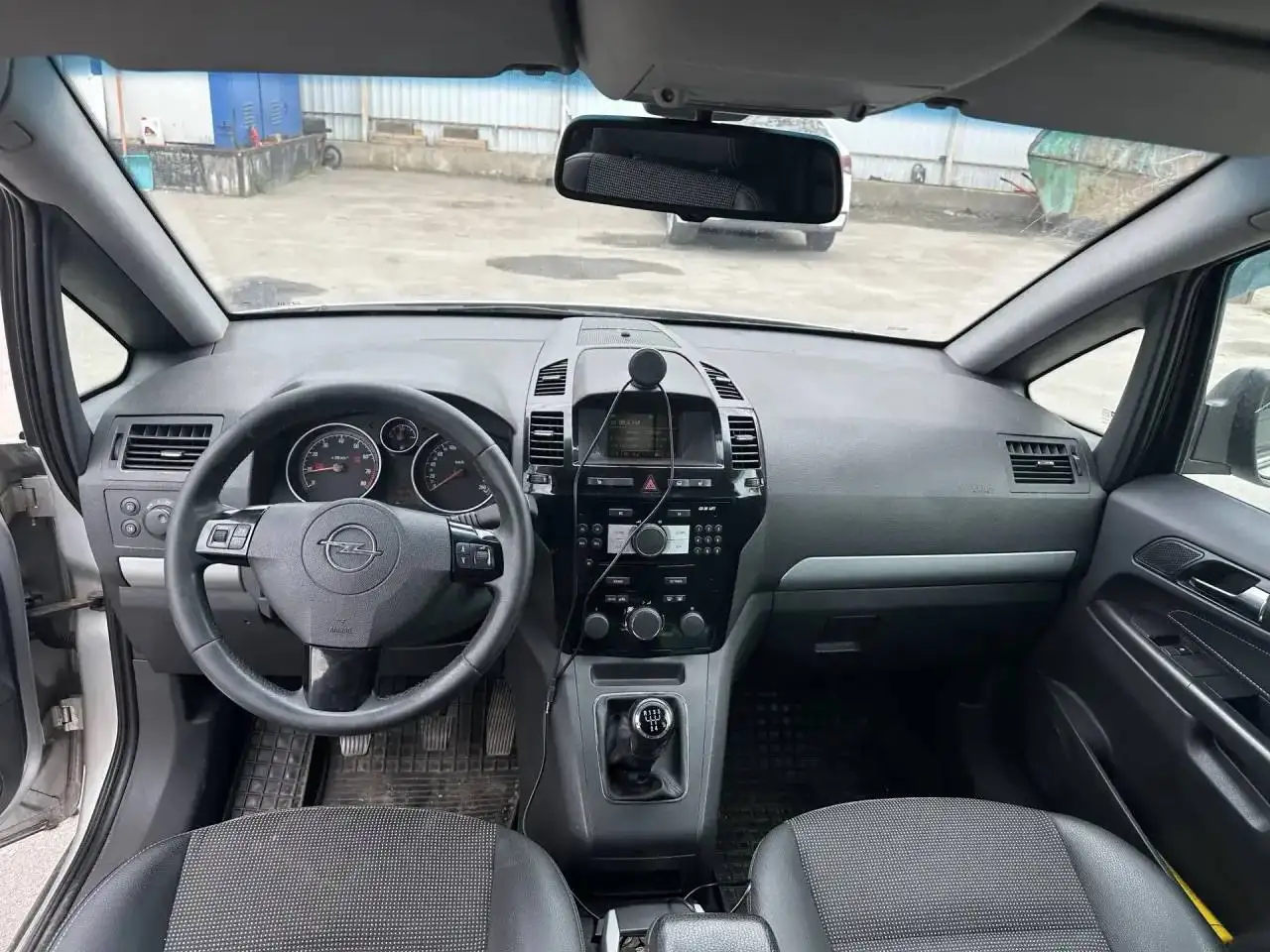 Opel Zafira 1.8 MT 140 л.с. - Авто в Москва
