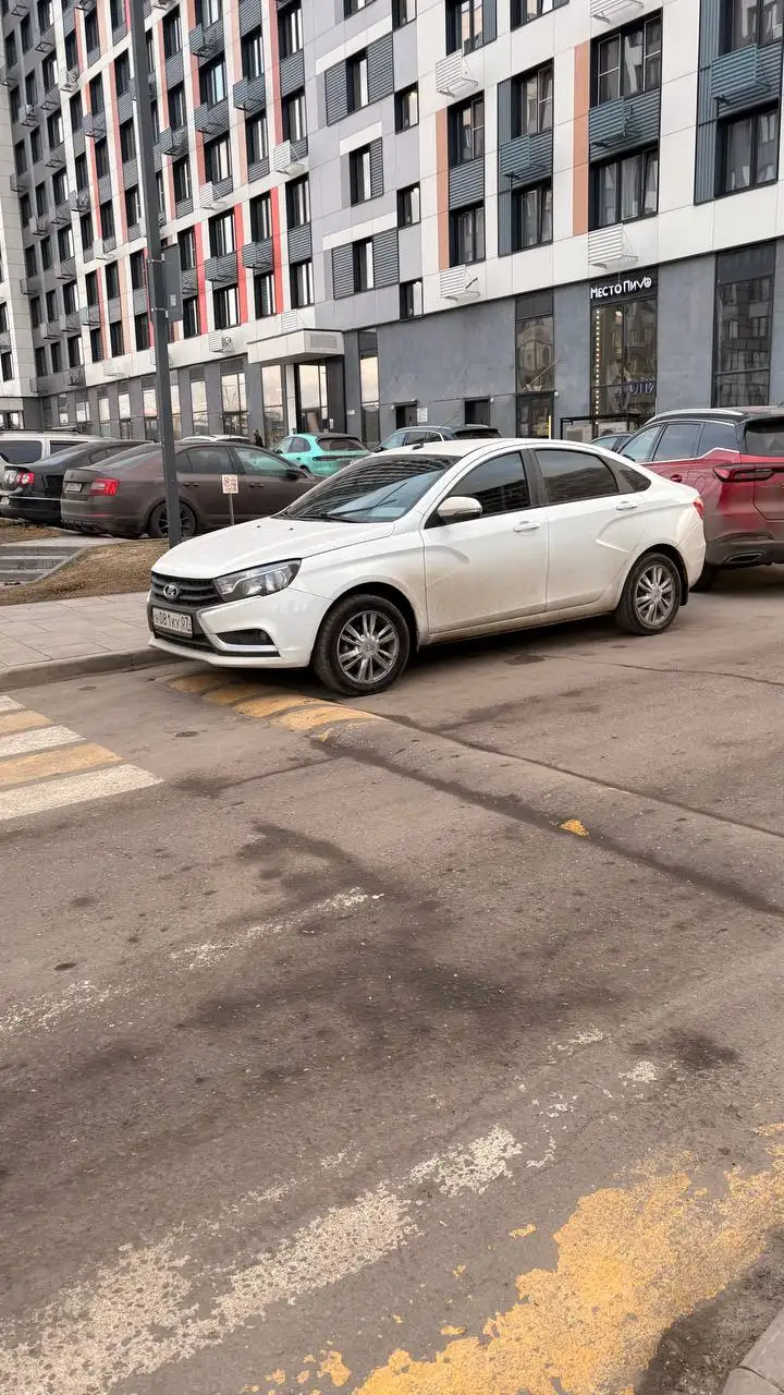 Lada Vesta 2016, 1.8 робот - Легковые автомобили (Авто) в Москва