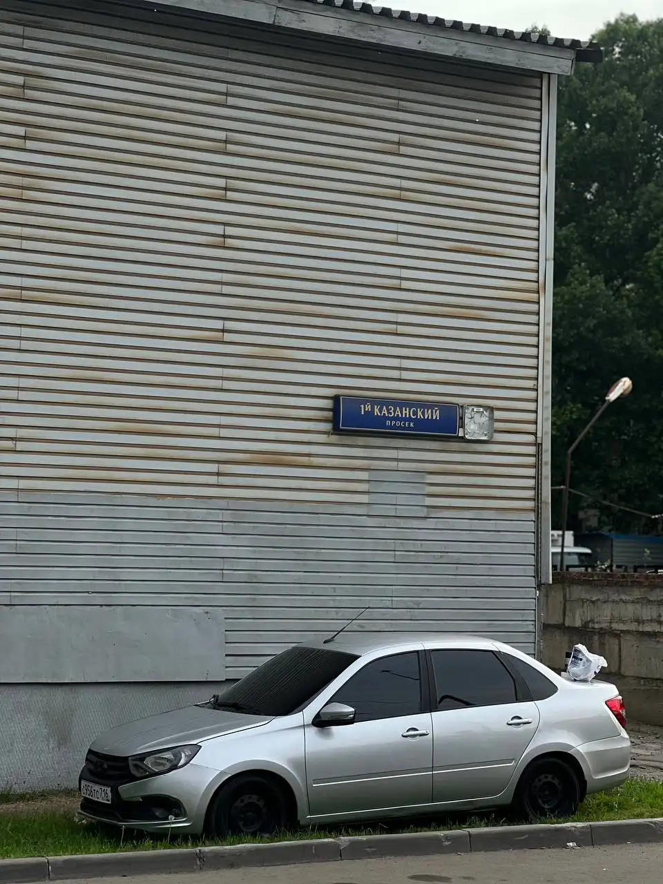 Автомобиль 2023 год 60 тыс.км - Легковые автомобили (Авто) в Москва