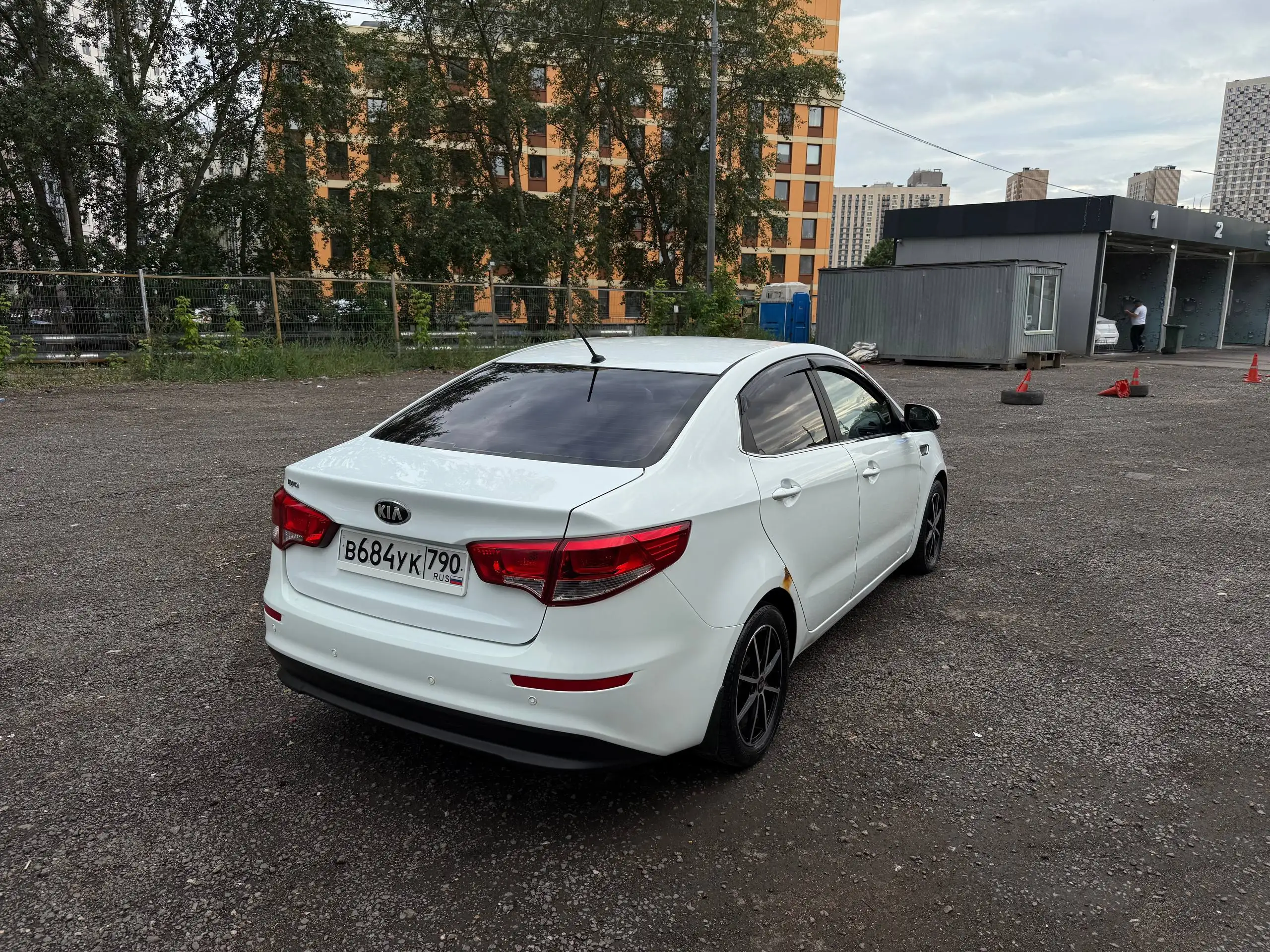 Kia Rio 3 рестайлинг, 2015 - Легковые автомобили (Авто) в Москва