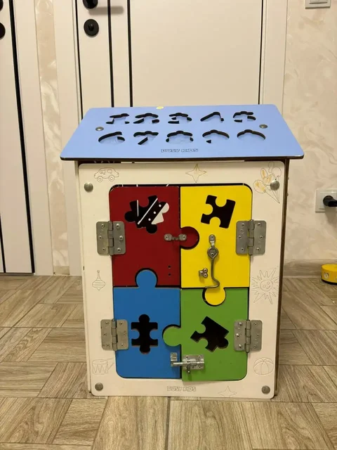 Развивающий домик-бизиборд с цифрами и фигурами - Электронные сигареты в Ижевск