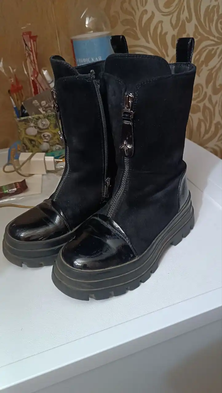 Зимние сапоги для девочки размер 33