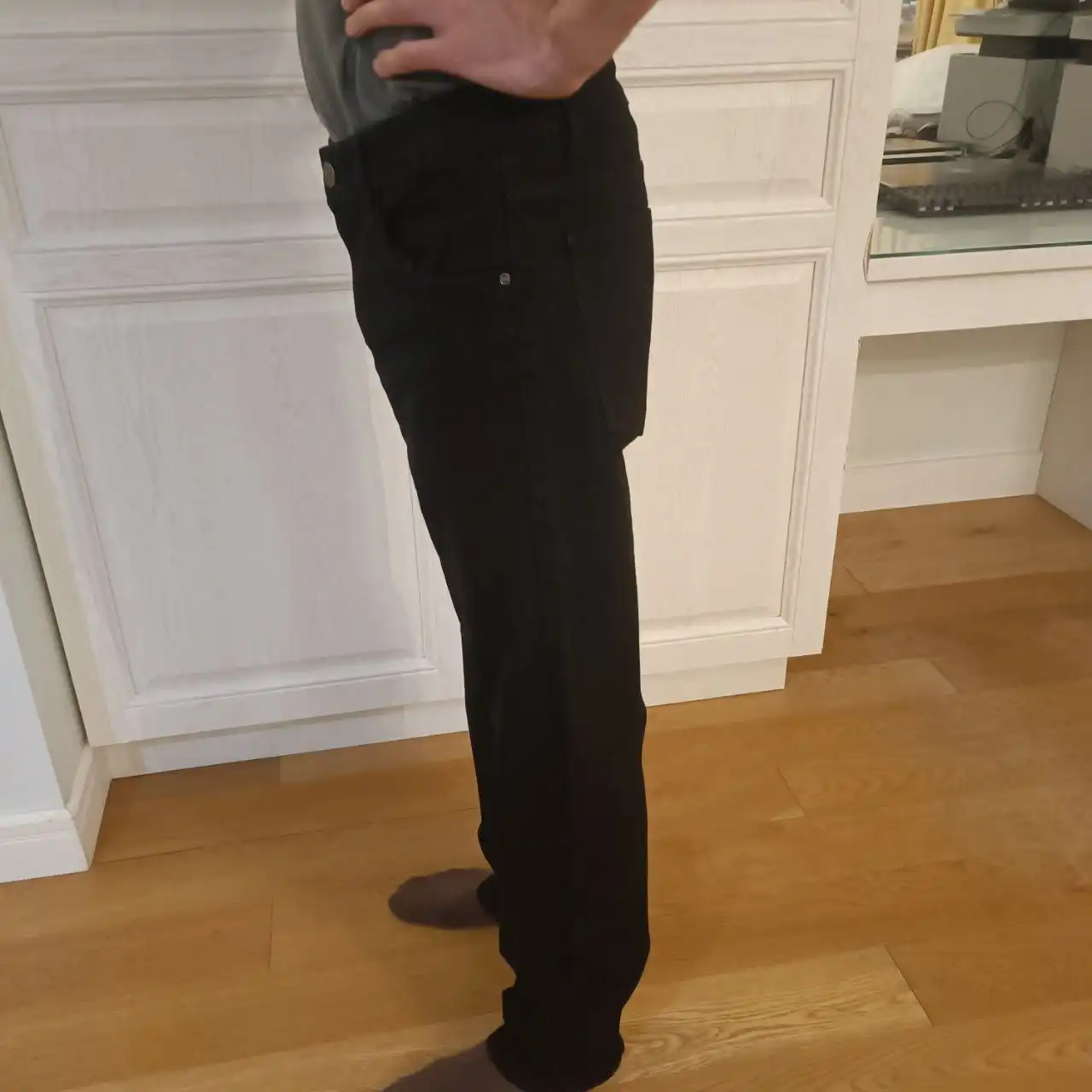 Продам новые джинсы 48-50 с биркой - Джинсы (Одежда) в Ижевск