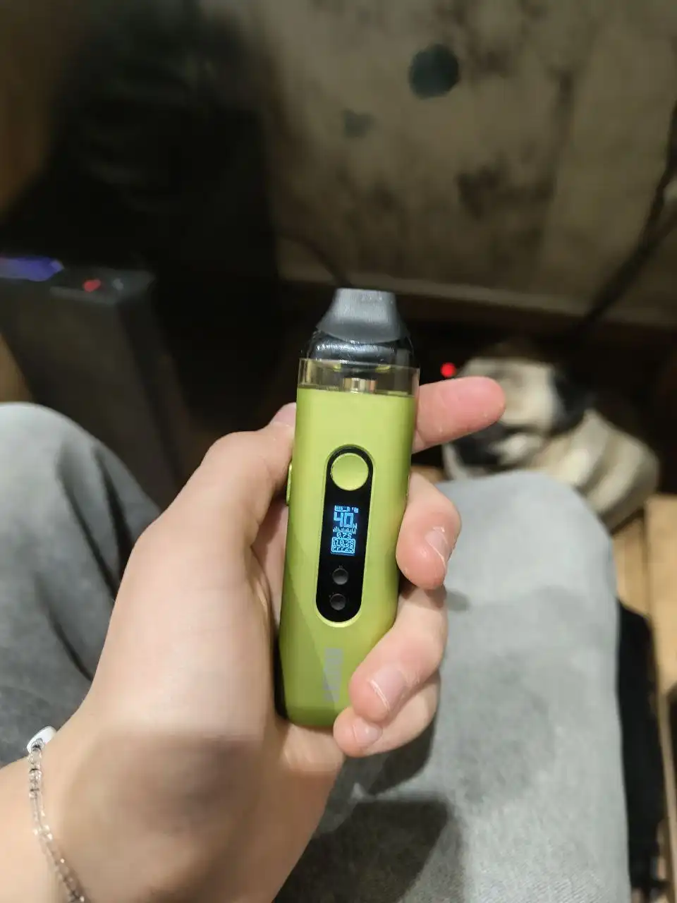 Продажа филина, икрос мини тушки и жижи Манархия - Барахолка в УЛЬЯНОВСК