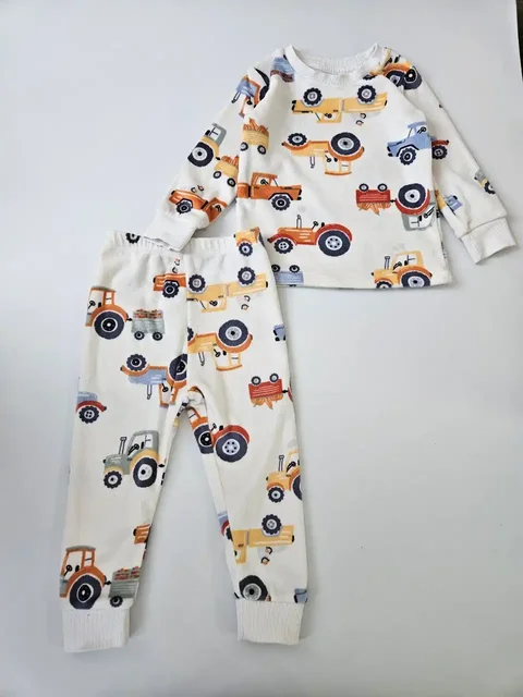 Костюм детский - частное объявление в Неизвестно