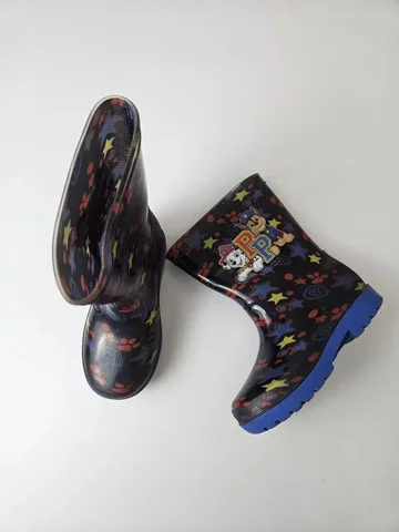 Детские резиновые сапожки - частное объявление в Неизвестно