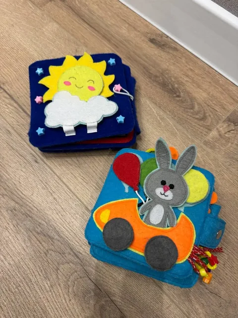 Развивающие книжки для малышей из флиса - Товары для детей в Неизвестно