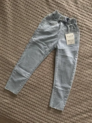 Европейские улочки детский шмот - Одежда в Неизвестно