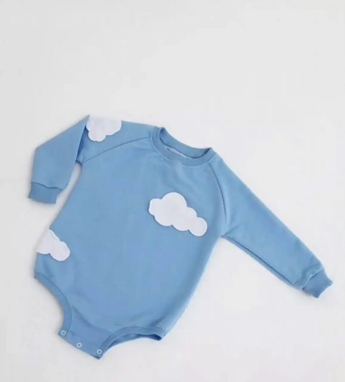 Боди и чепчик для малышей - Одежда для новорожденных (Товары для детей) в Москва