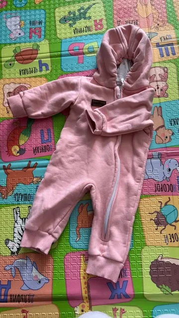 Детская одежда: комбинезон и вязаный костюм для девочки 74 размера - Товары для детей в Неизвестно