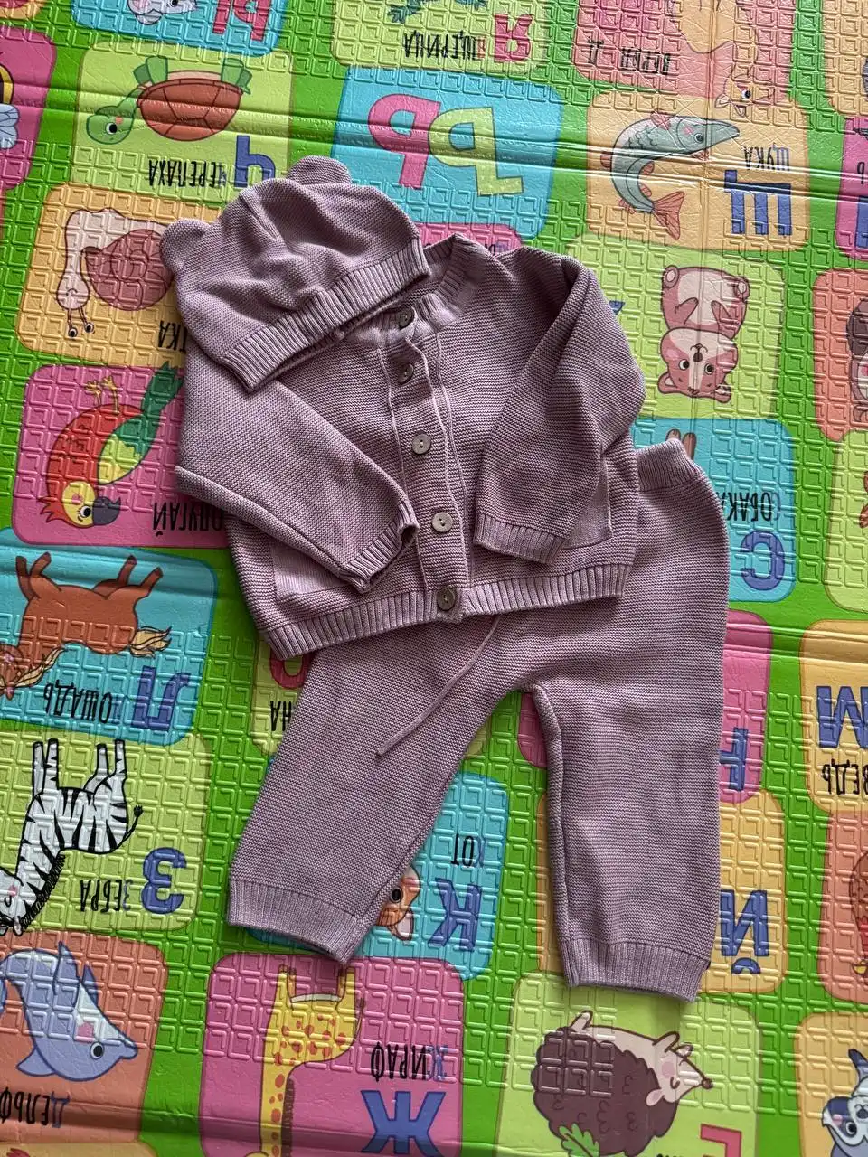 Детская одежда: комбинезон и вязаный костюм для девочки 74 размера - Одежда для детей (Товары для детей) в Неизвестно