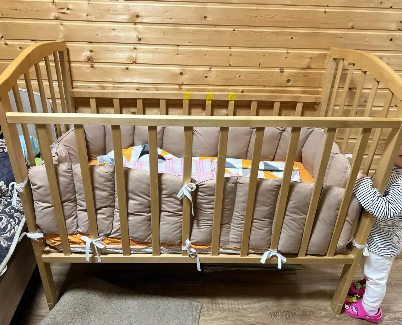 Кровать с маятником и матрасом - Для дома и дачи в Неизвестно