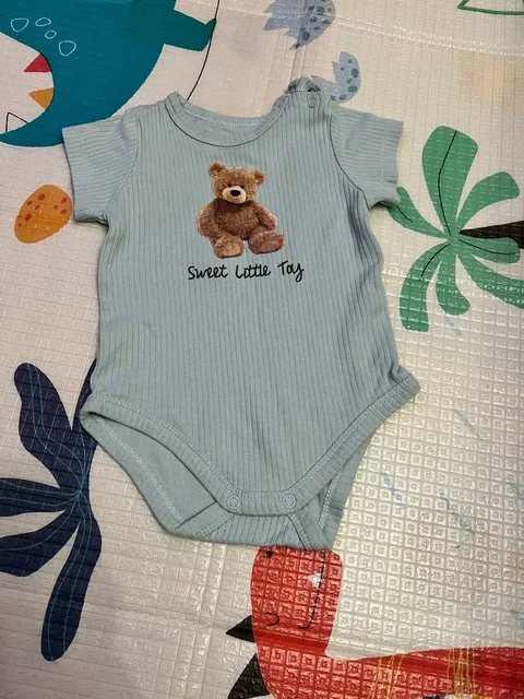 Детская одежда размер 62-68 - Одежда в Неизвестно