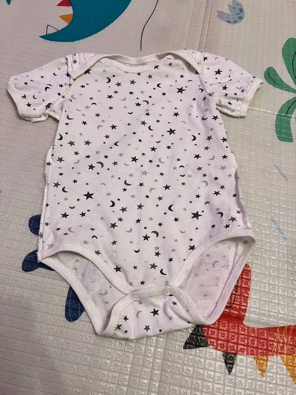 Детская одежда размер 62-68 - Детская одежда (Одежда) в Неизвестно