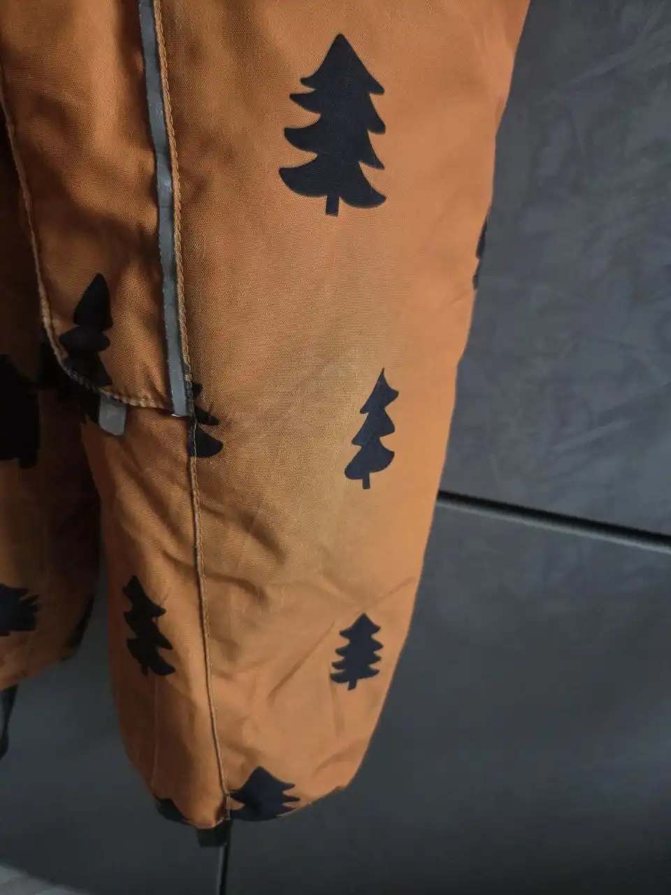 Зимний комбинезон Pogo Kids с потёртостями - Одежда (Товары для детей) в Неизвестно