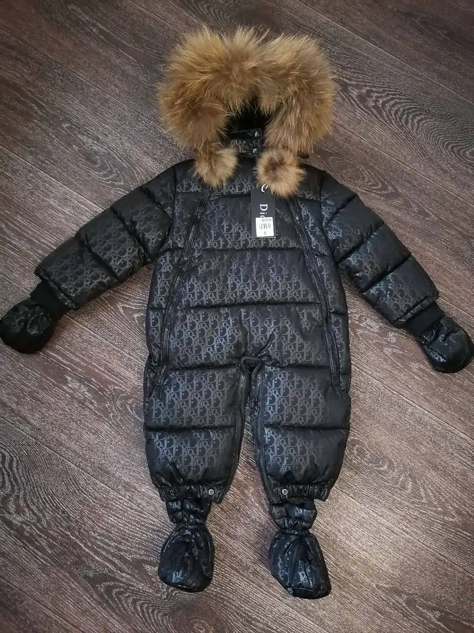 Зимние комбинезоны-конверты