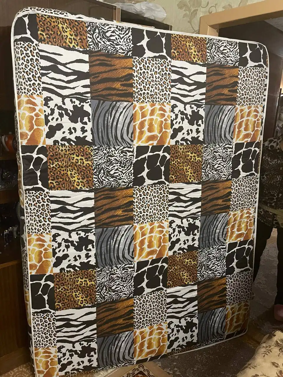 Продам матрас б/у