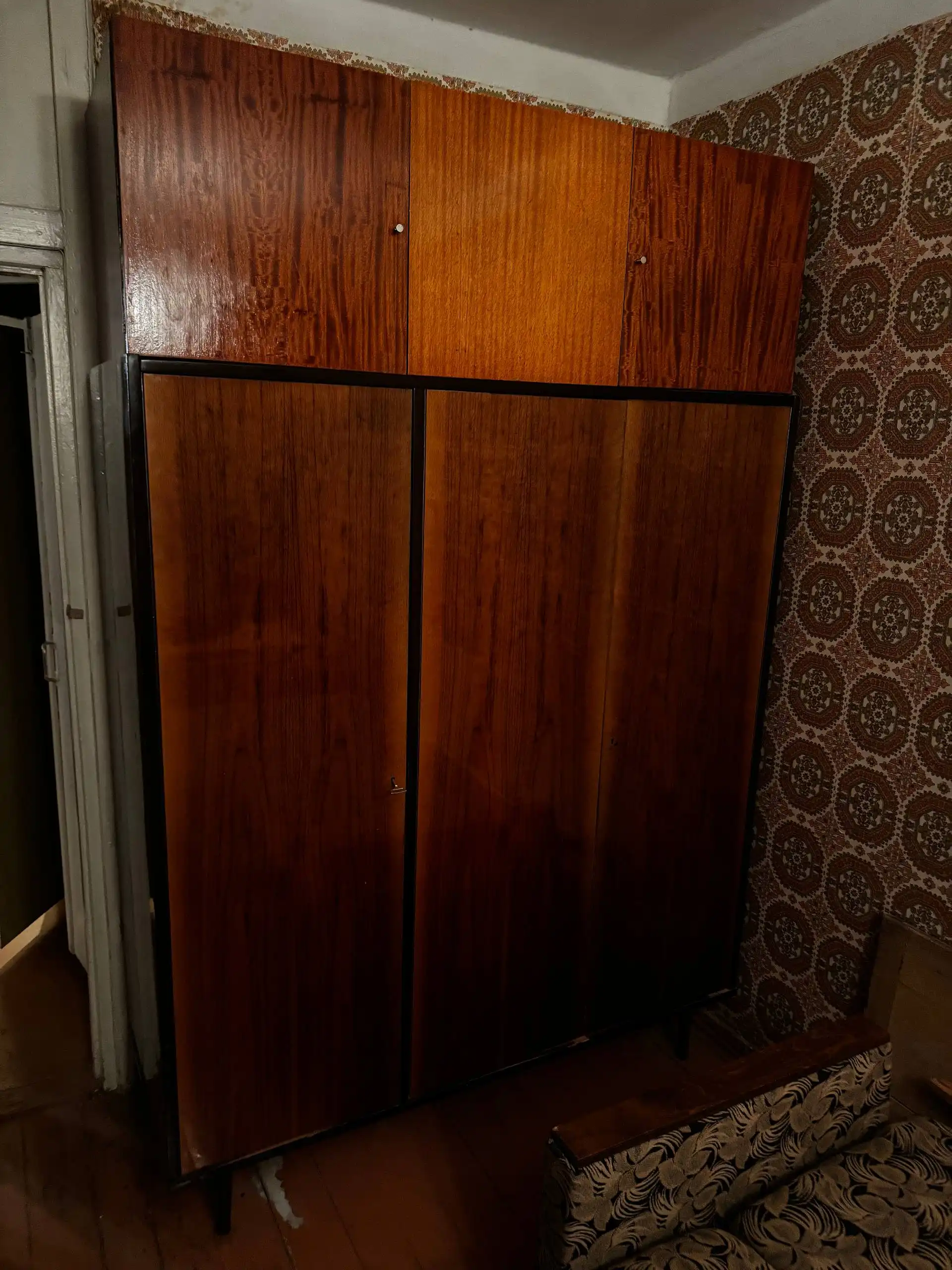 Отдам мебель бесплатно