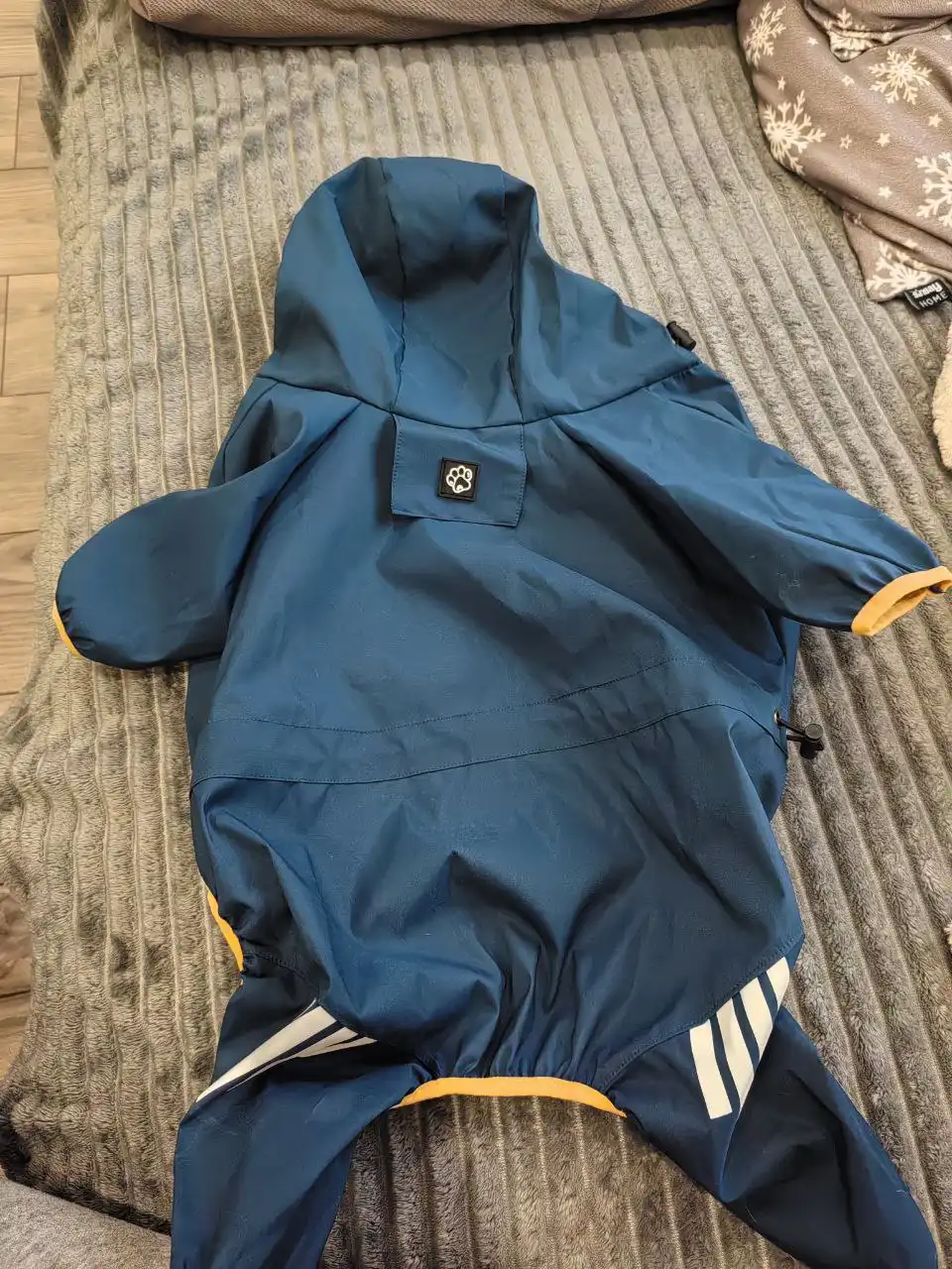 Непромокаемый комбинезон для собак