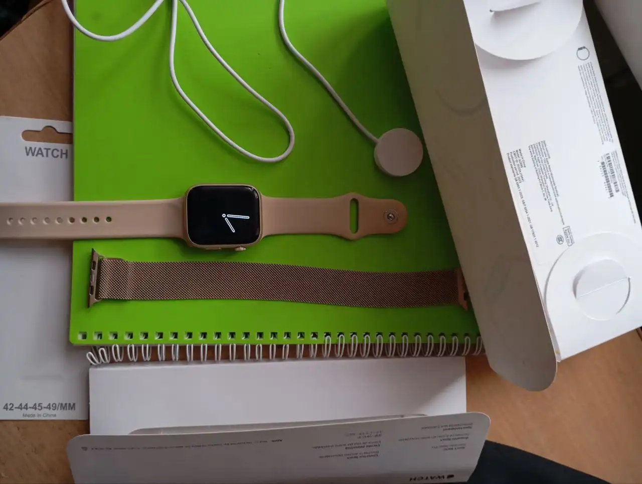 Продажа новых смарт-часов