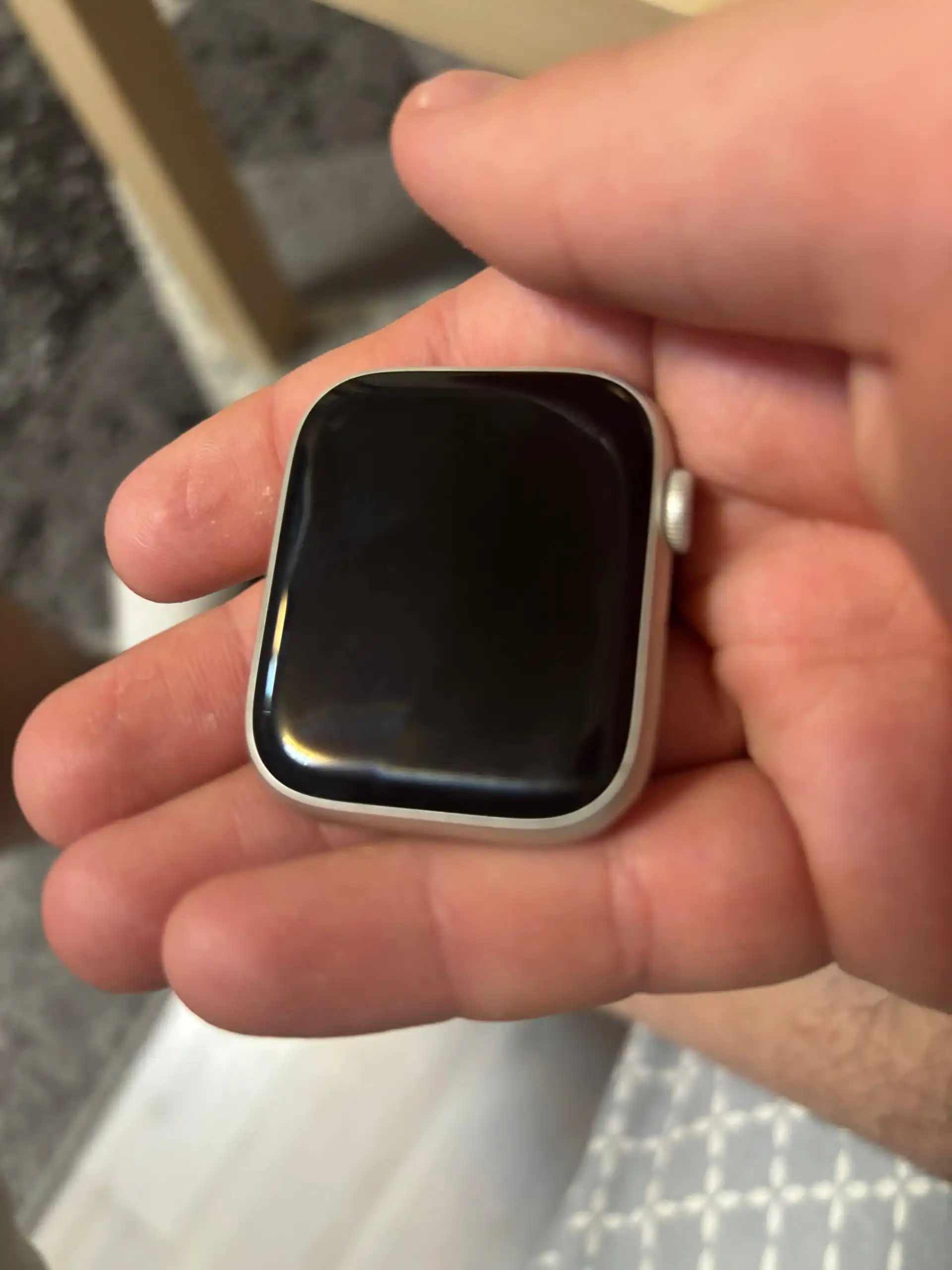 Apple Watch Series 7 45mm с браслетами и зарядкой