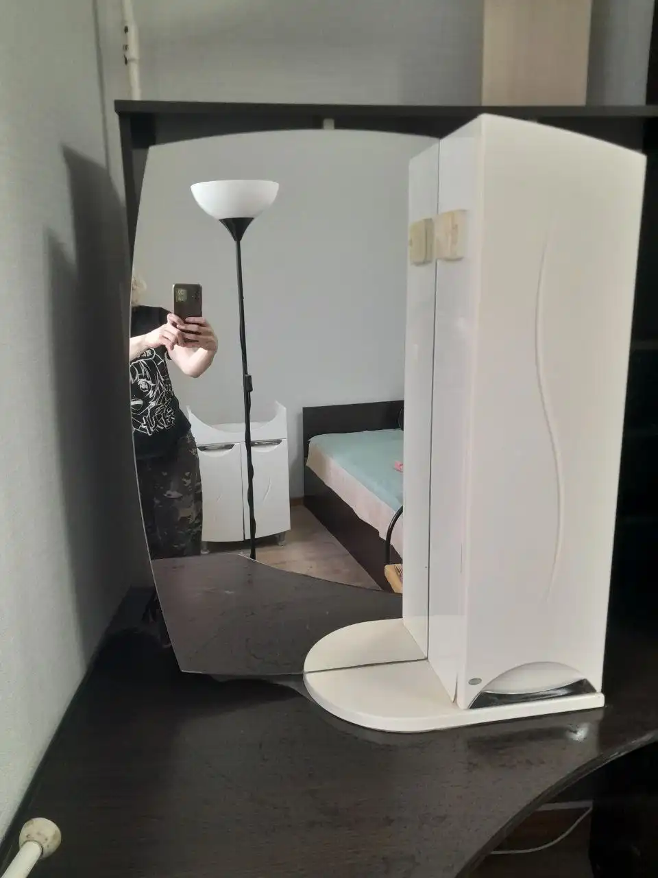 Продажа б/у мебели для ванной комнаты