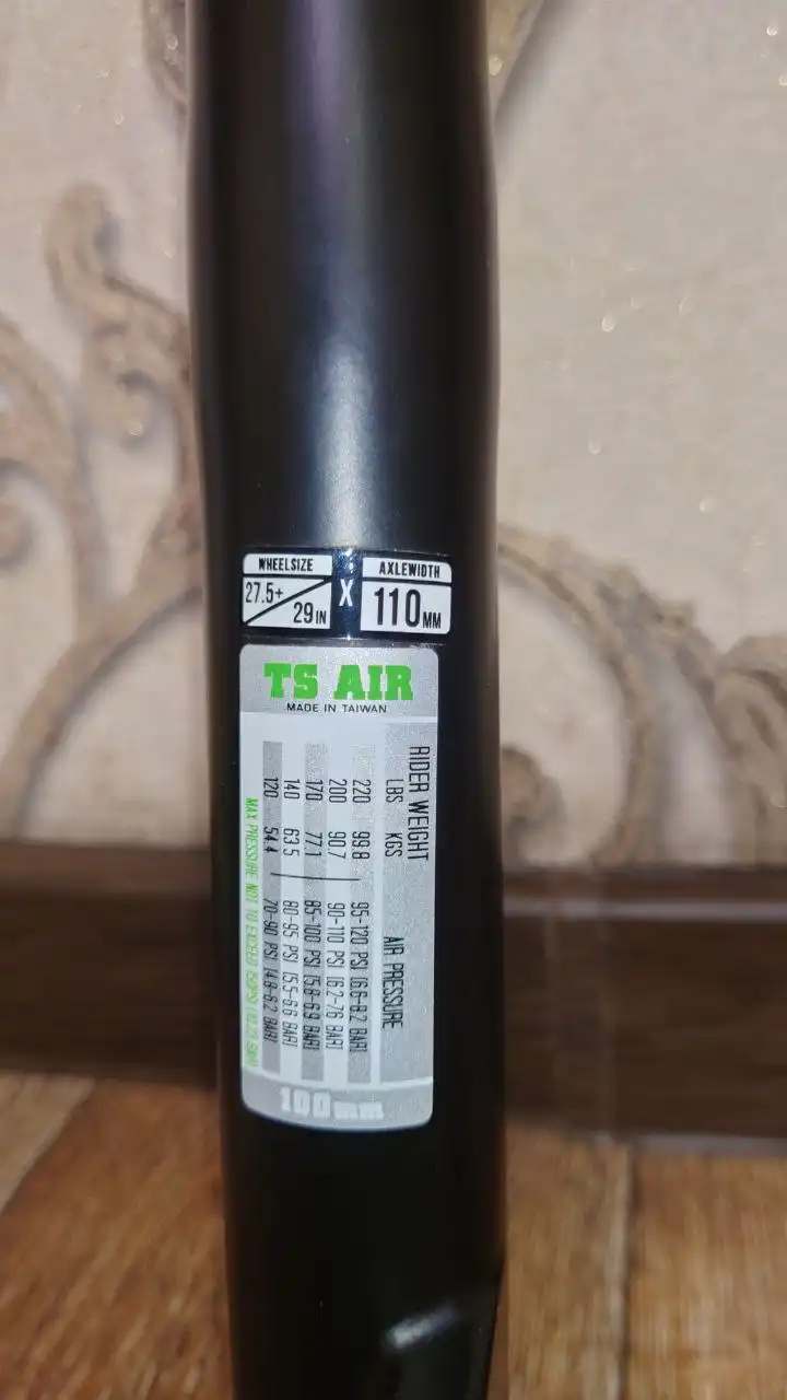 Продам вилку Manitou