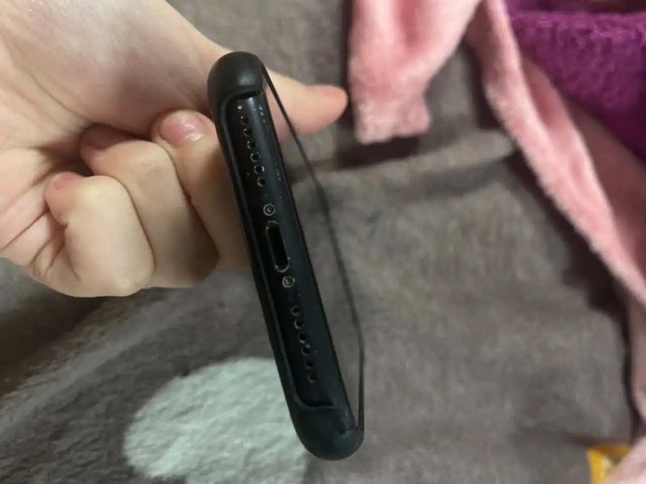 Продам iPhone XR 128 ГБ