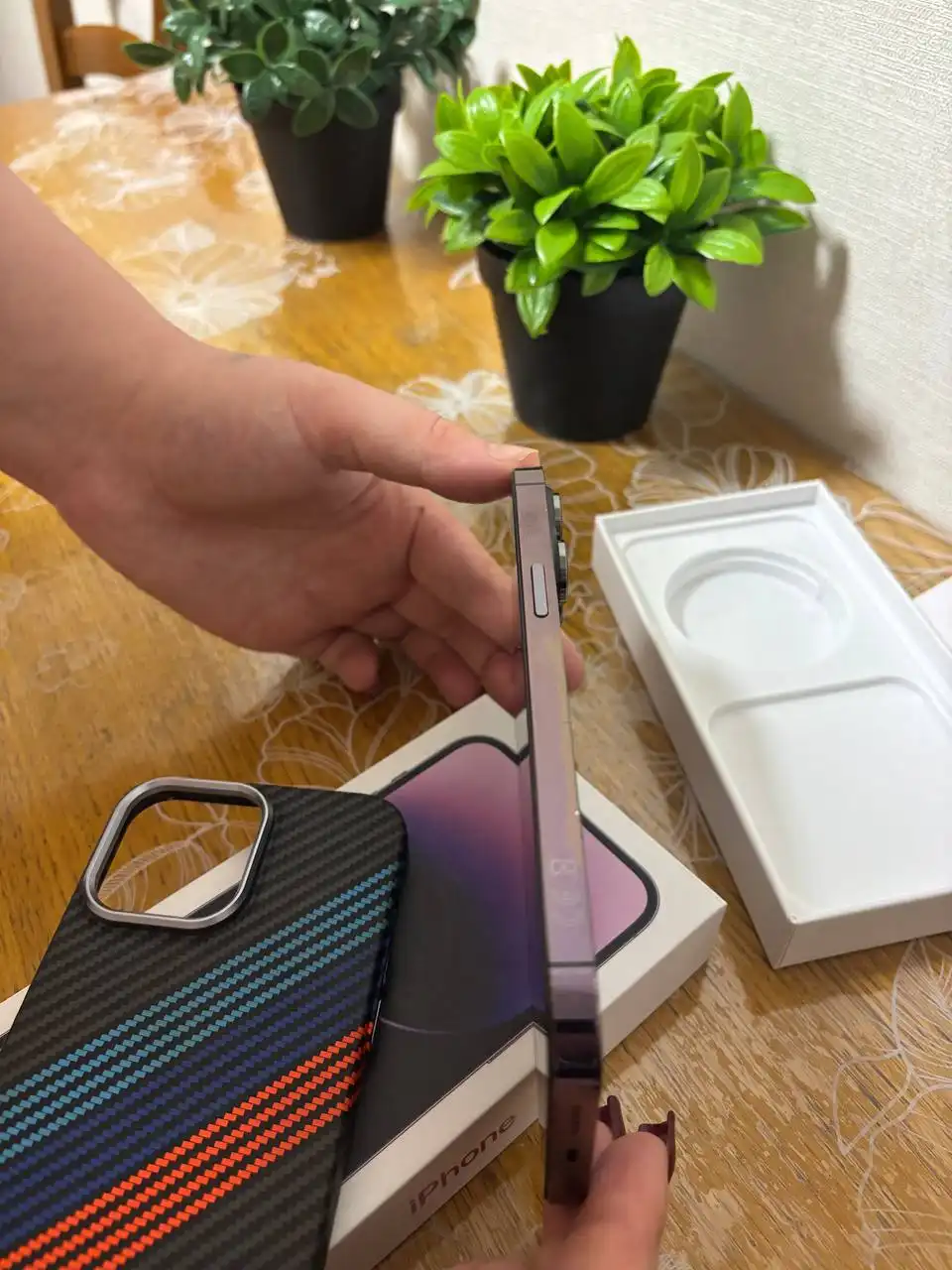 Продам iPhone 14 Pro Max 256 ГБ