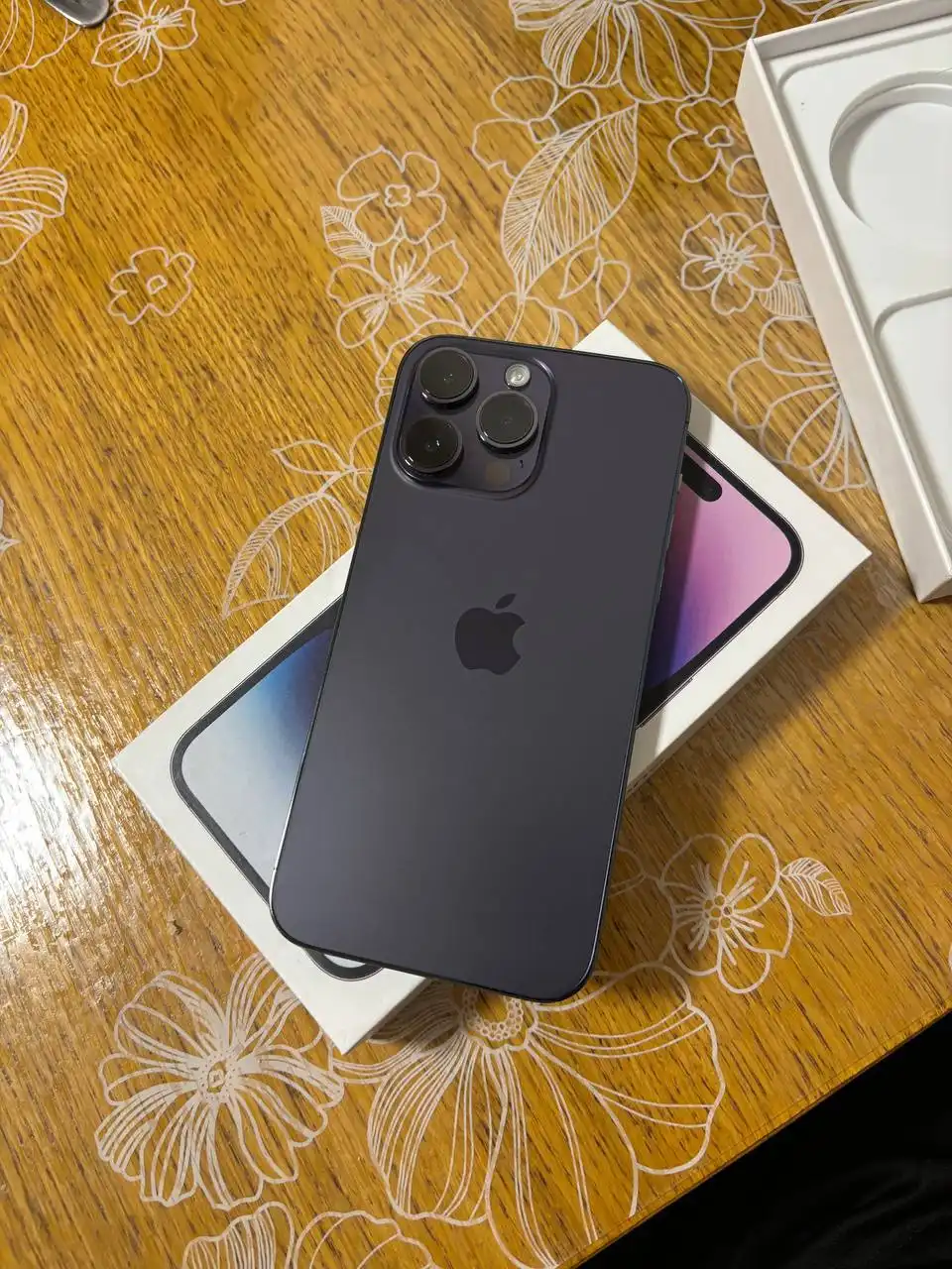 Продам iPhone 14 Pro Max 256 ГБ