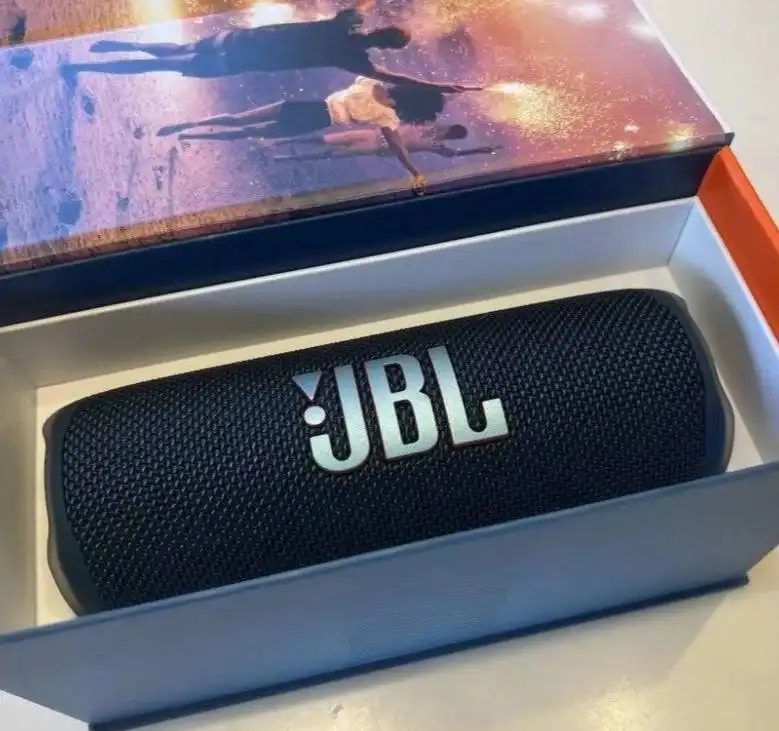 Колонка JBL FLIP6 новая запакованная