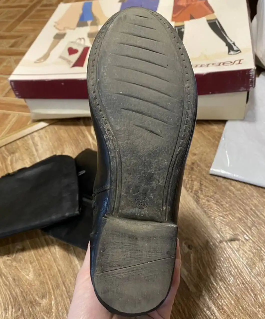 Женские демисезонные сапоги из натуральной кожи 35 размер